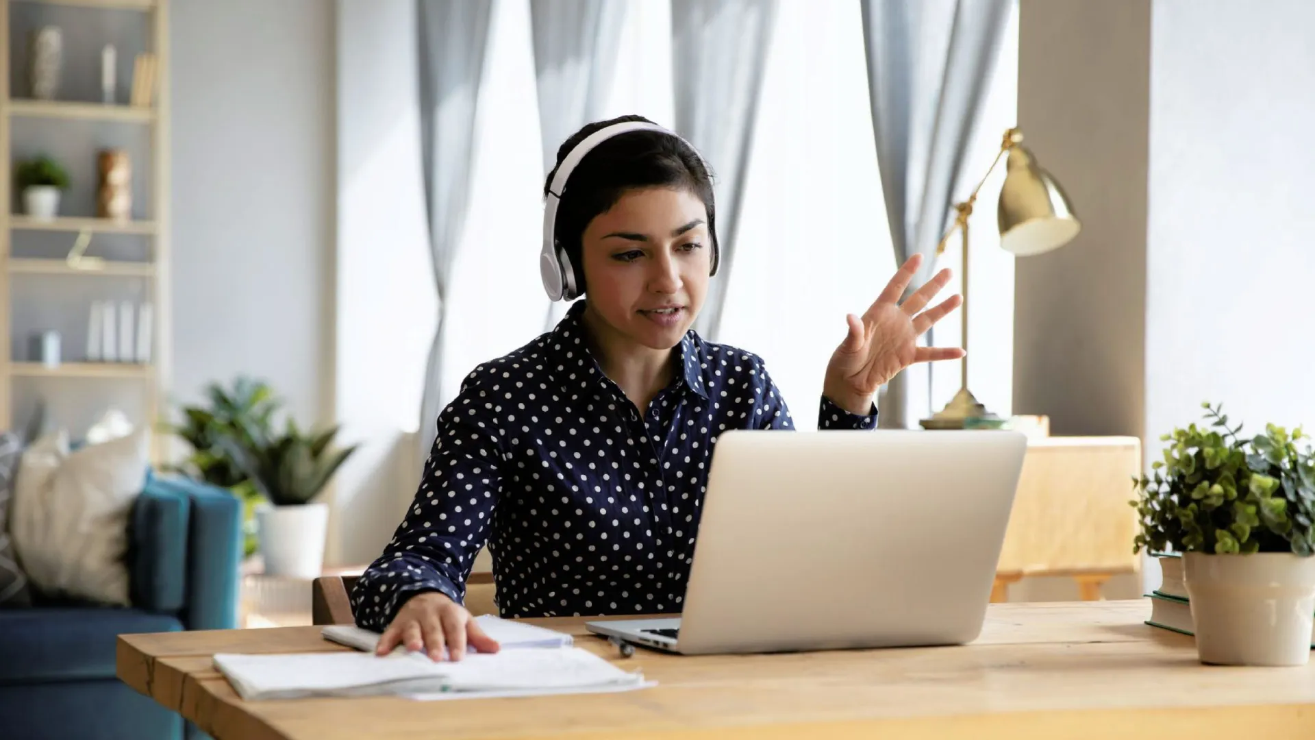 Revolutionizing talent acquisition and training through AI-driven English assessments