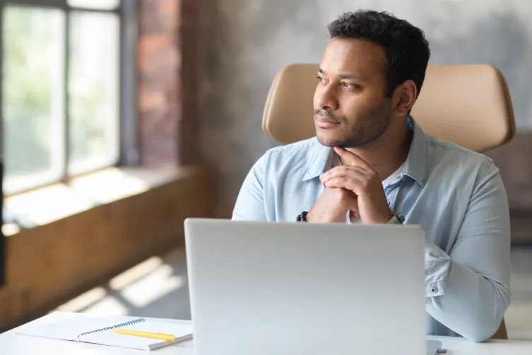 What are the essential features of a good virtual interview platform?