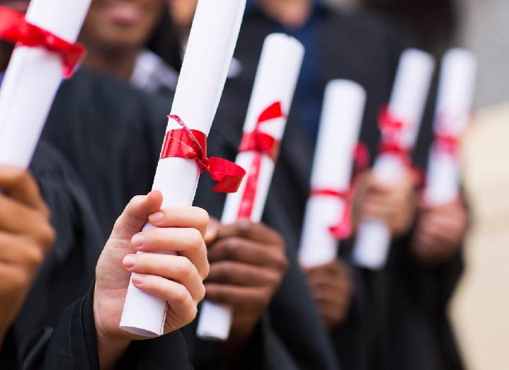 Why Hiring a Graduate Has Multiple Benefits For Your Business